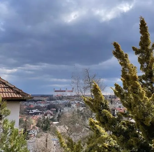 Sulekova 52a منزل للإقامة براتسيلافا