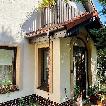 Sulekova 52a * Pressburg